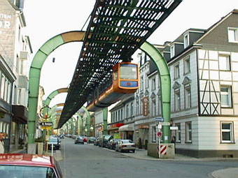 3700143.jpg (42333 Byte)