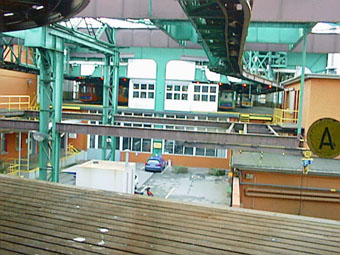 3700177.jpg (43034 Byte)